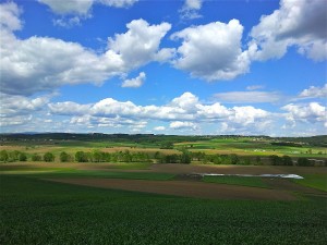 chan-lish-village-496474_1280